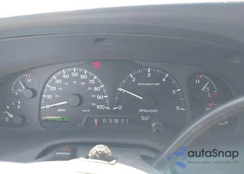 2001 Lincoln Navigator z USA, uszkodzony, nr VIN 5LMFU28A41LJ06337